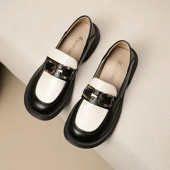 A 2023-as tavaszi/nyári női cipő bőr cipő puha bőr egyetlen cipő divat női cipő